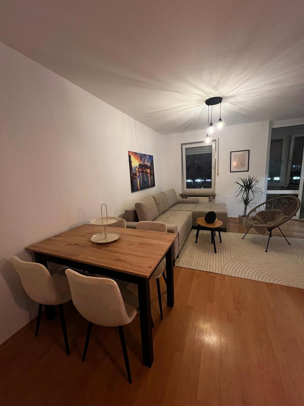 Cozy Sunny Flat In Quiet Spot Apartment Dachau Exterior photo